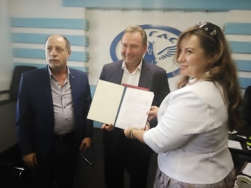 4d1a1ee3-4eab-46ca-8a0f-ed95f4de25ae (360x270).jpg